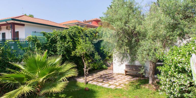 2025061092630-952432-19