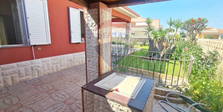 2025061093108-956465-10