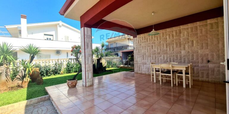 2025061093123-956465-17