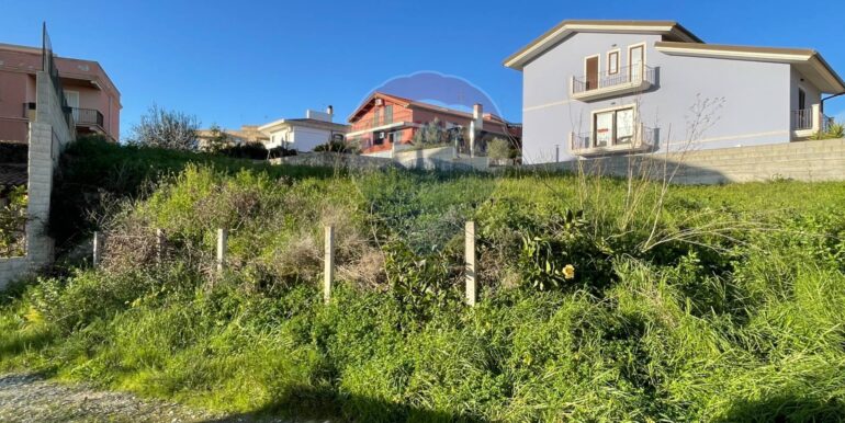 20250611173540-957916-4