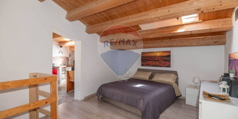 2025061174609-957711-10