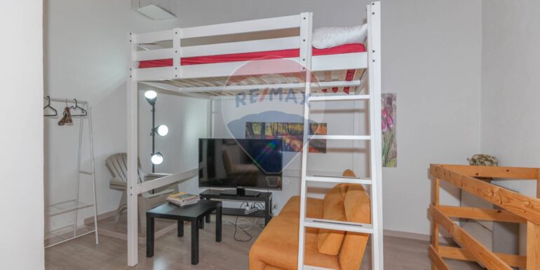 2025061174619-957711-14