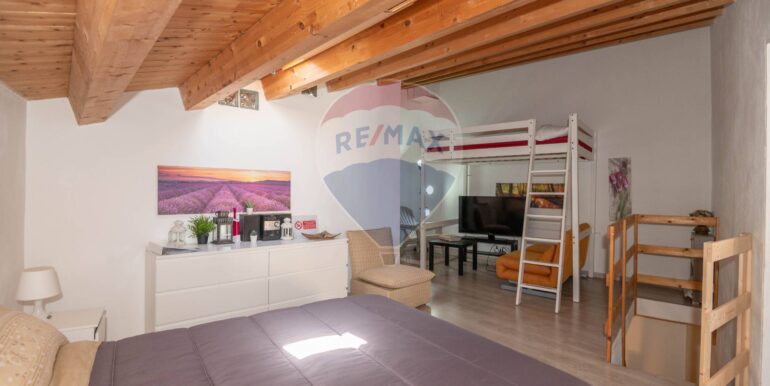 2025061174621-957711-15