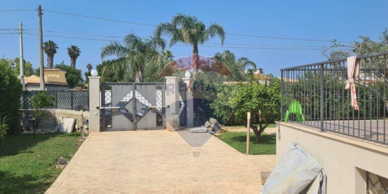 20250618184407-959791-77