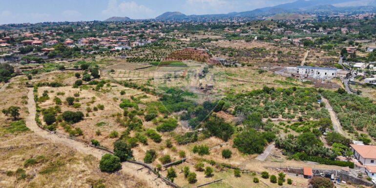 20250625165556-952049-7