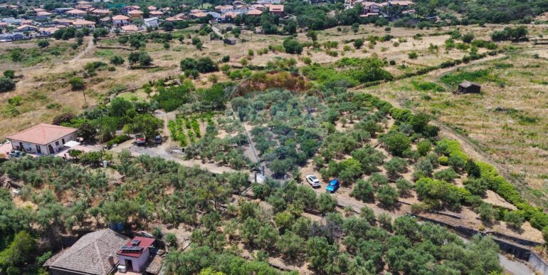 20250625165612-952049-10