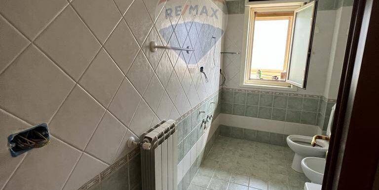 20250627183414-963176-18