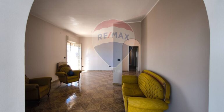 20250701185158-963699-8