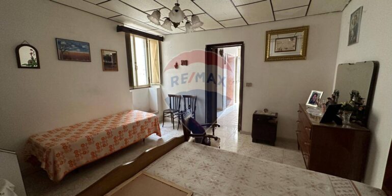 2025070394446-964324-7