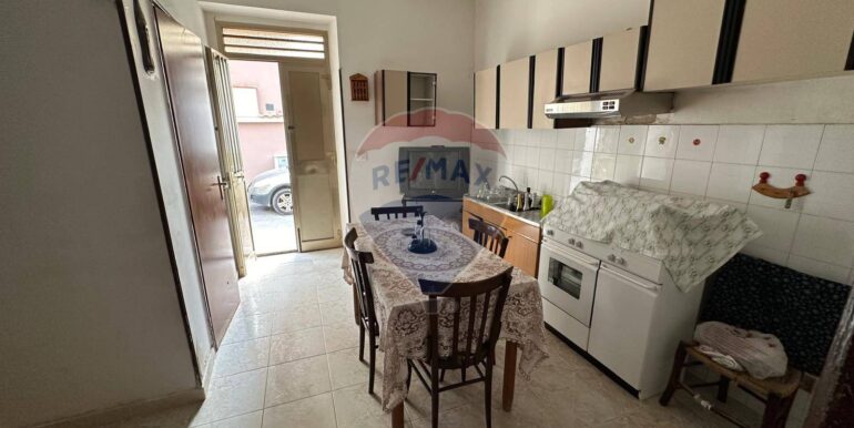 2025070394447-964324-10