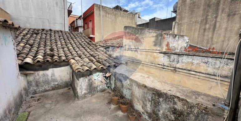 2025070394447-964324-9