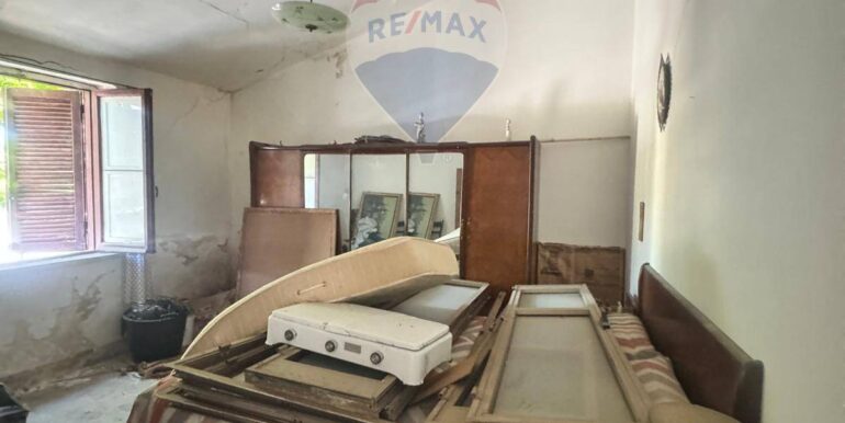 2025070395734-964325-15