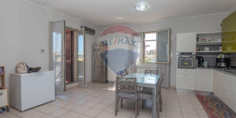 20250704125834-958175-6