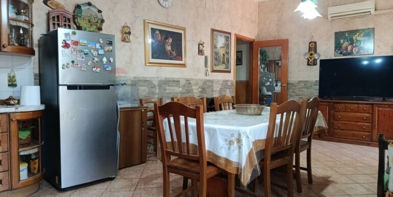 20250704225443-965303-6