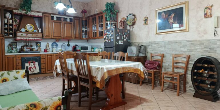 20250704225446-965303-8