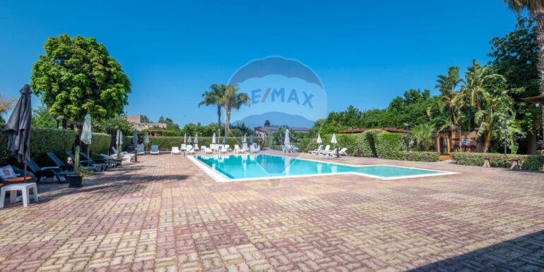 2025070475513-964870-25