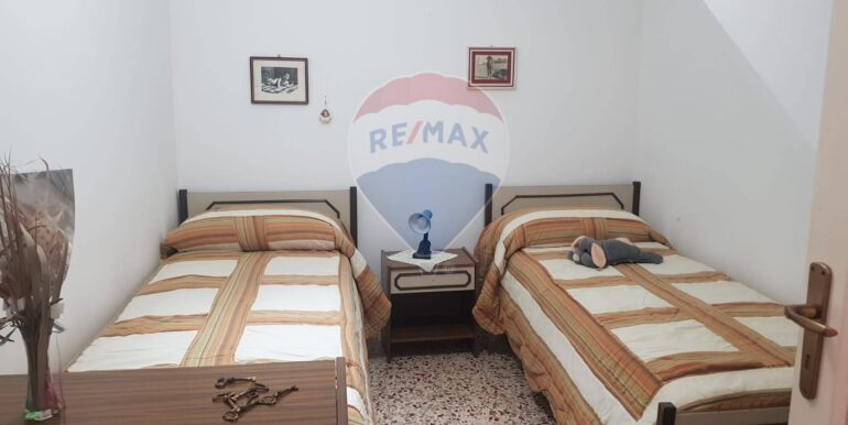 20250707181402-965609-10