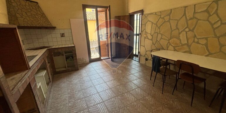 20250707213145-965649-12