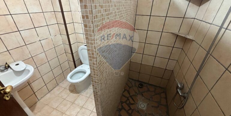 20250707213200-965649-18