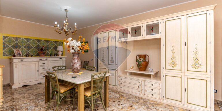 20250709153637-965809-12