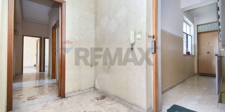 20250709225224-914737-12