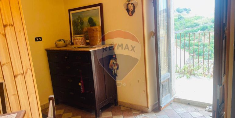 20250710121243-966140-12