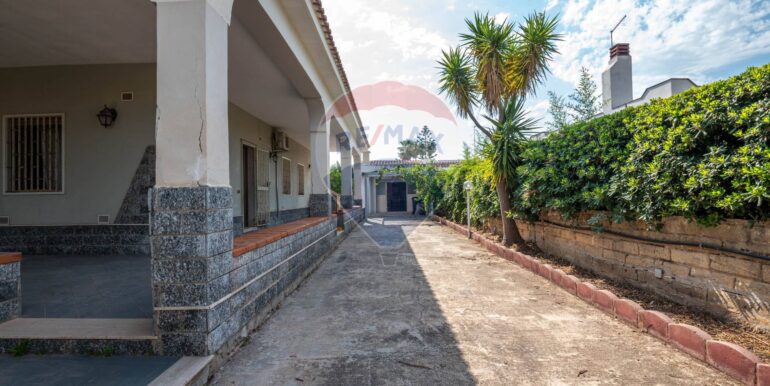 20250713200128-965409-7