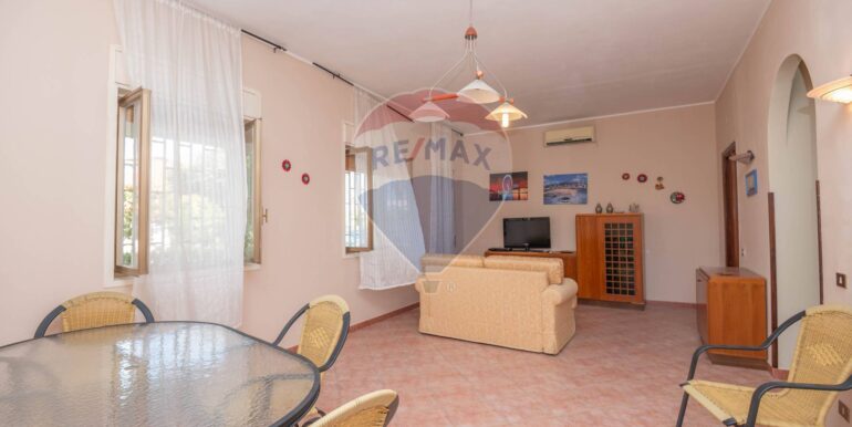 20250713200155-965409-11