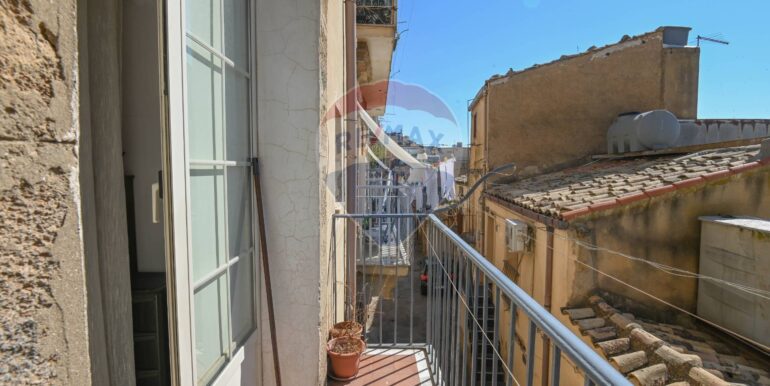 20250714171546-966460-14