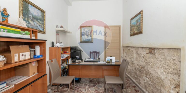 20250714182330-965834-1