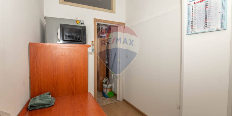 20250714182347-965834-6