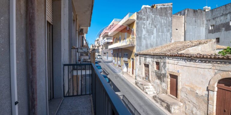 20250714182403-965834-11