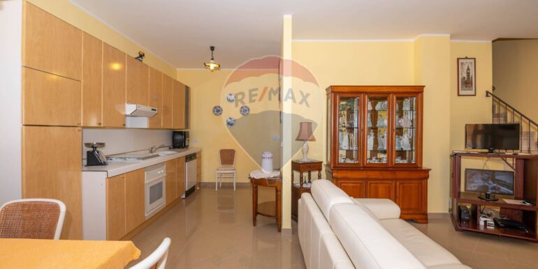 20250714185249-966782-14