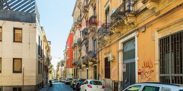 2025071490937-966105-1