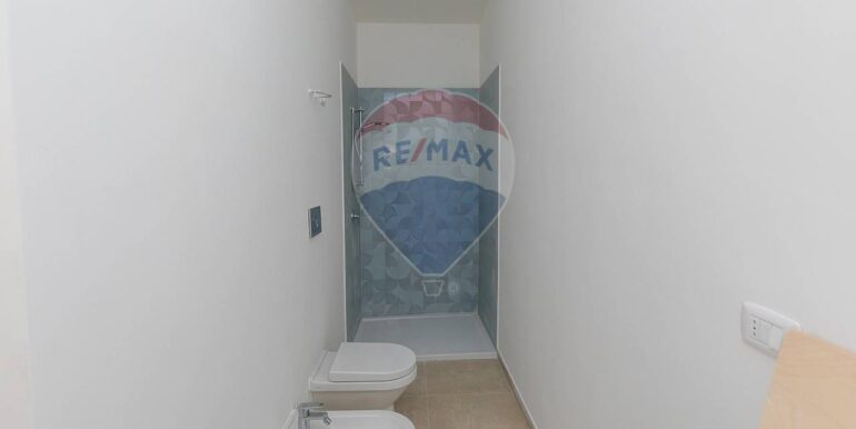 20250715114025-966873-16