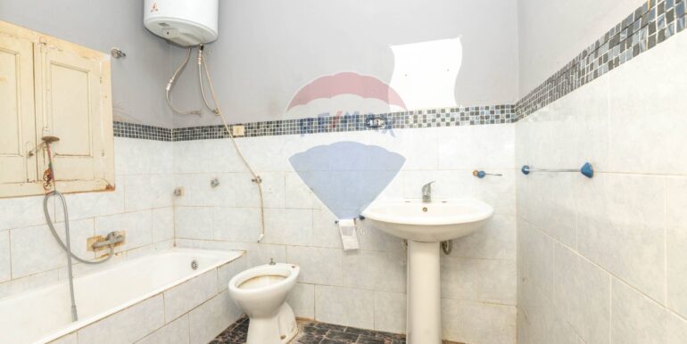 20250715183526-967026-5