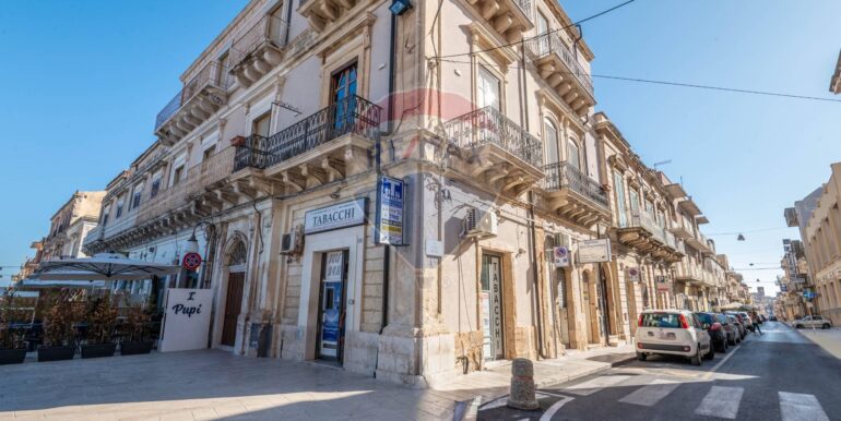 20250718222322-903956-20