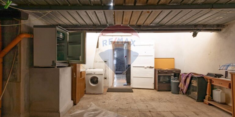 20250718223407-968593-40