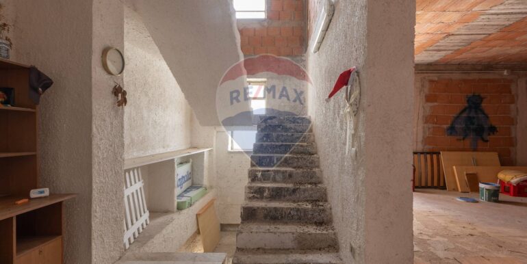 20250718223428-968593-45