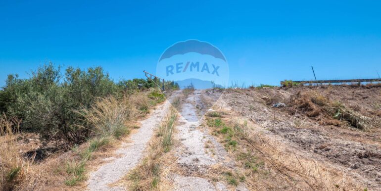 20250721173118-910405-16