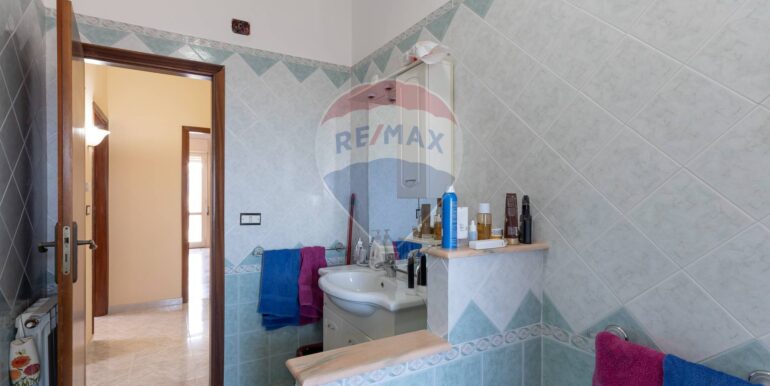 20250722195006-966664-10