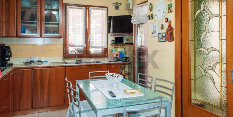 20250723215027-967217-12