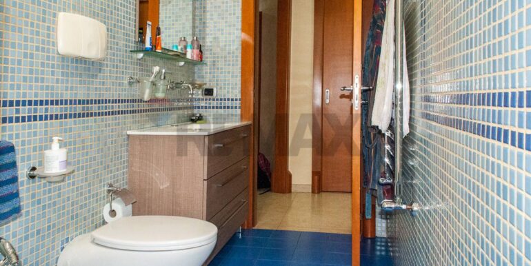 20250723215053-967217-18