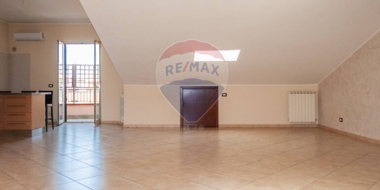 20250725174314-971150-16