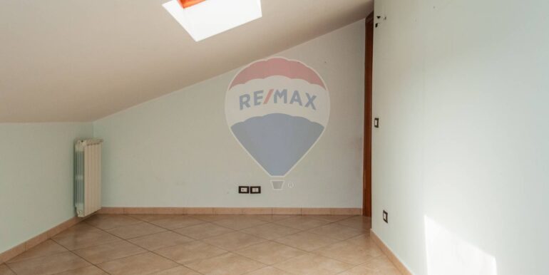 20250725174400-971150-30