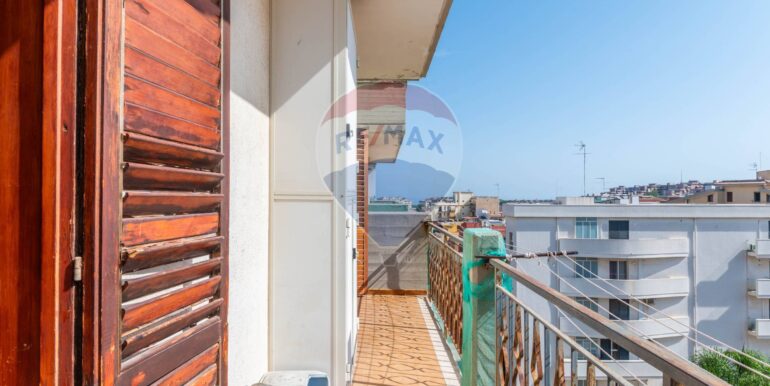 20250728185814-971969-10