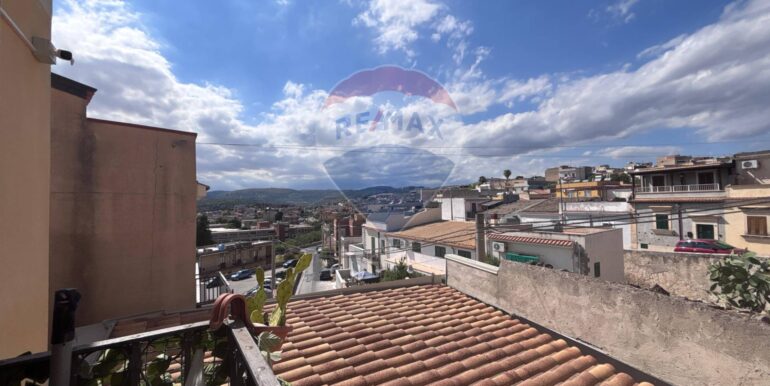 20250801184403-973091-11