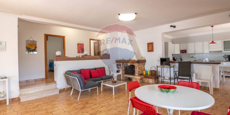 20250804170318-965923-53