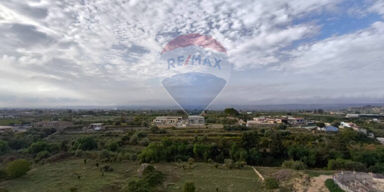 2025080494956-973206-21