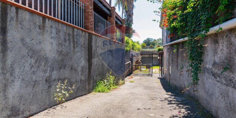 20250806101227-973482-16